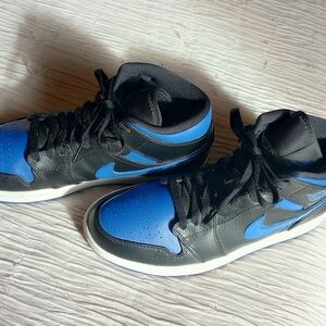 Nike Men’s Black and Blue High-Top Sneakers